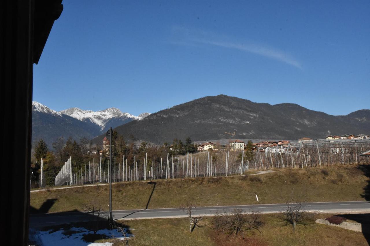 Appartamento Da Romina con parcheggio gratuito Sanzeno Esterno foto