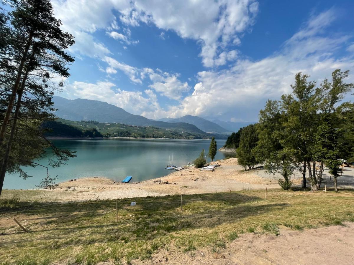 Appartamento Da Romina con parcheggio gratuito Sanzeno Esterno foto